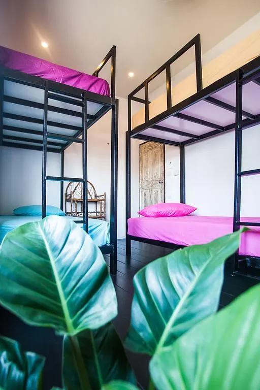 Sweet Life Guesthouse Koh Lanta 2*,  Thailand